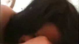 Una ragazza di 18 vi ...