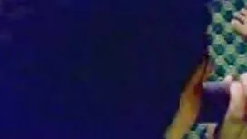 La ragazza emotiva p ...